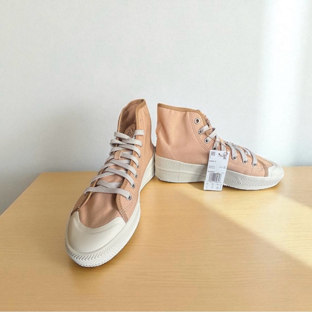 Adidas Men’s Nizza 2 Tan and White Canvas High-Top Sneakers, Sz 9 NWB